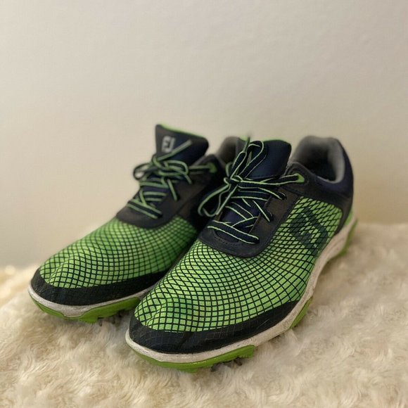 Junior golf shoes size 3 Clearance